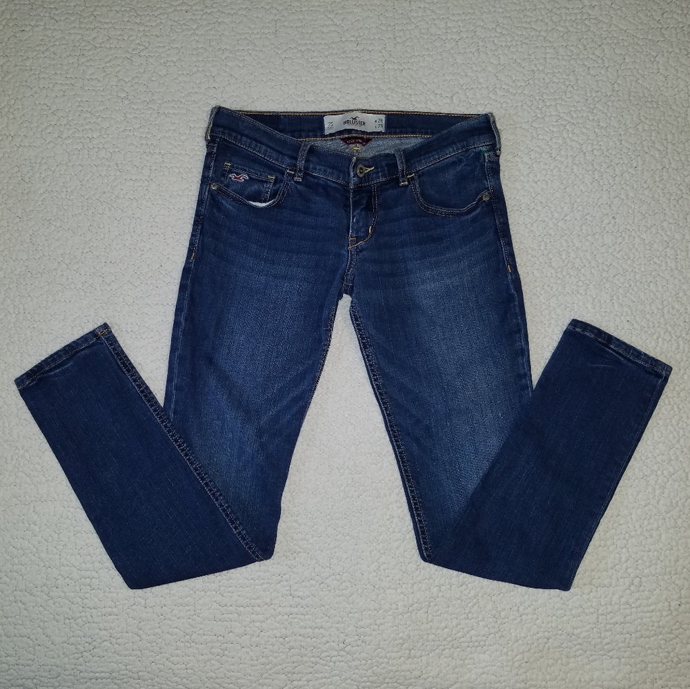 Hollister 3S, 26x29 Social Stretch Oceanside Super Skinny Jean in Dark Wash